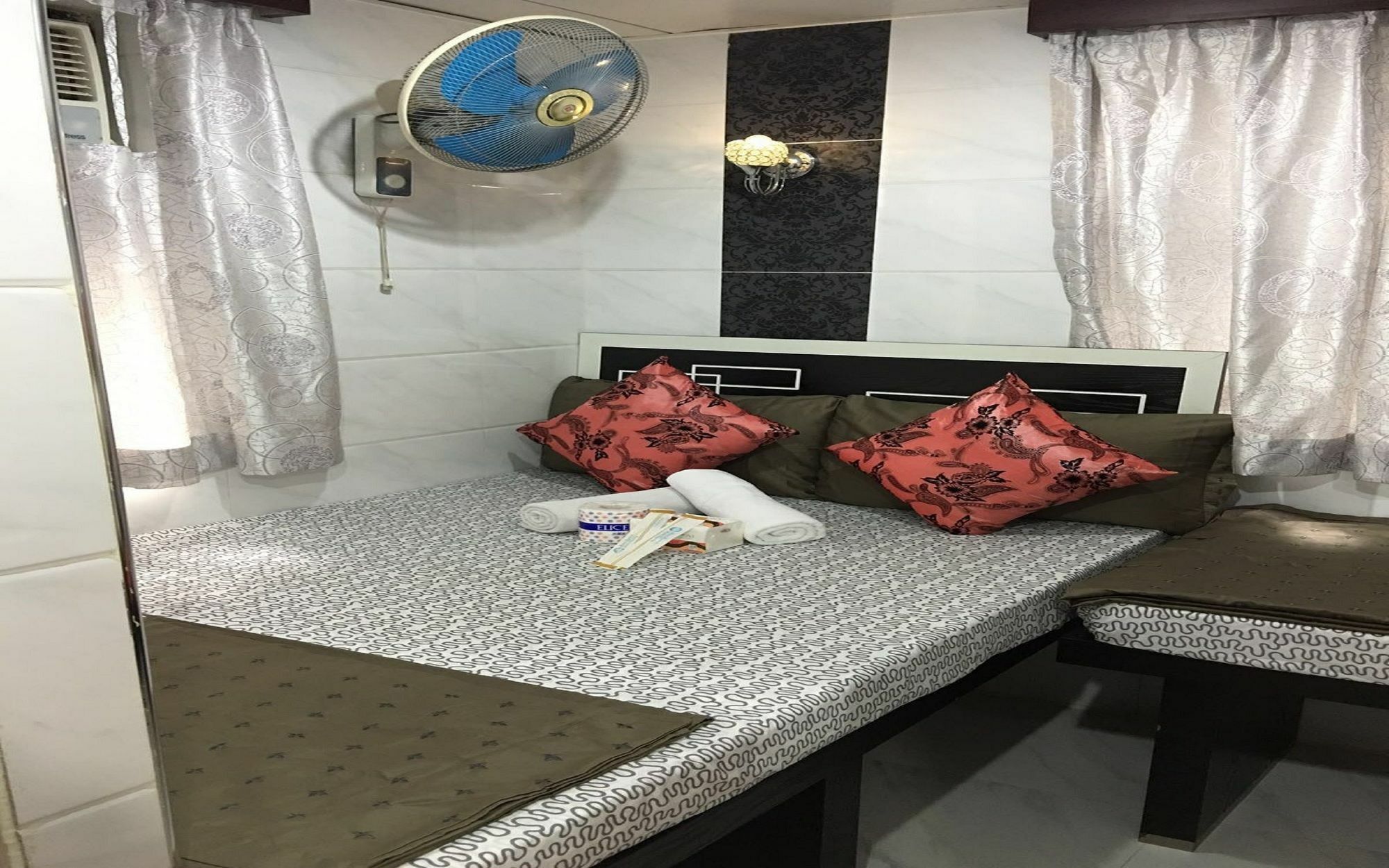 Skystar Hostel Χονγκ Κονγκ Εξωτερικό φωτογραφία